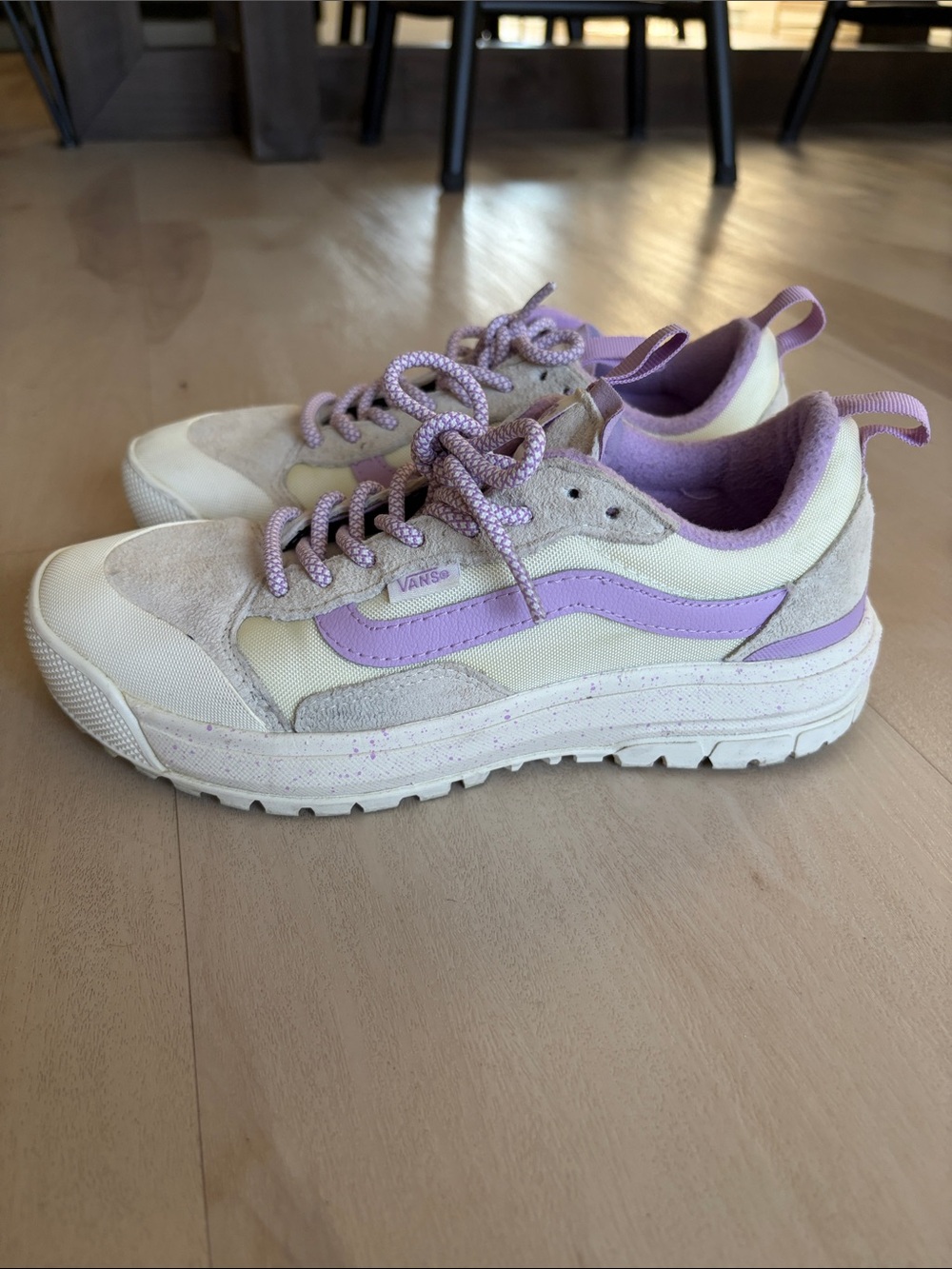 VANS ultrarange womens sneakers beige lilac purple sz 7
